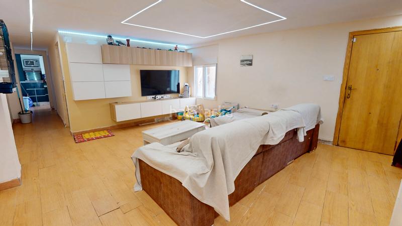 Foto b589b875-b9f6-4ef9-b74c-3261db97f827. Appartement dans Campello Pueblo Campello (el)