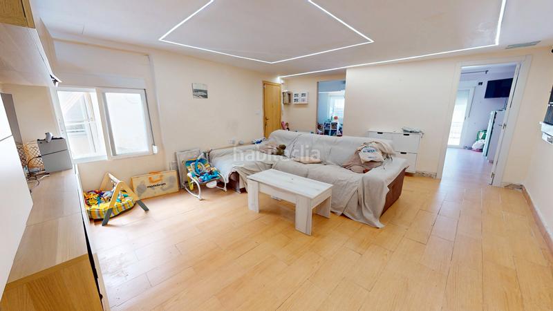 Foto 6b9cf5ba-4433-4ce0-b4f8-7169d0b62ee5. Pis a Campello Pueblo Campello (el)