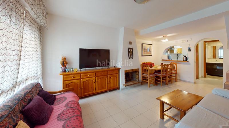 Foto c9b06f2a-0eba-46d1-90ef-ffc5b81646b2. Reihenhaus mit kamin pool in Pueblo Acantilado-Lanuza Campello (el)