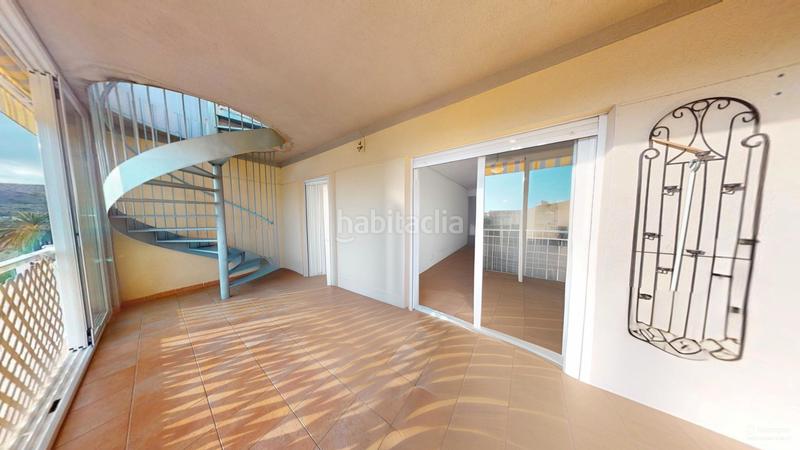 Foto 470368a1-fede-4e40-a8c4-65f6b4ef164e. Attique avec parking piscine dans Pueblo Acantilado-Lanuza Campello (el)