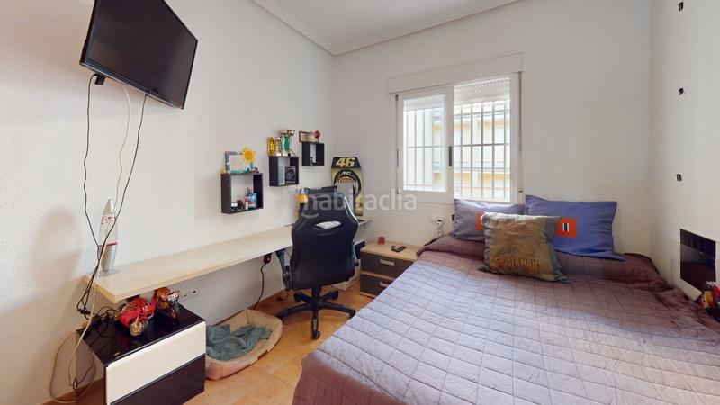 Foto b235423a-6970-4e92-8004-1ea27965bb9b. Attique avec parking piscine dans Pueblo Acantilado-Lanuza Campello (el)