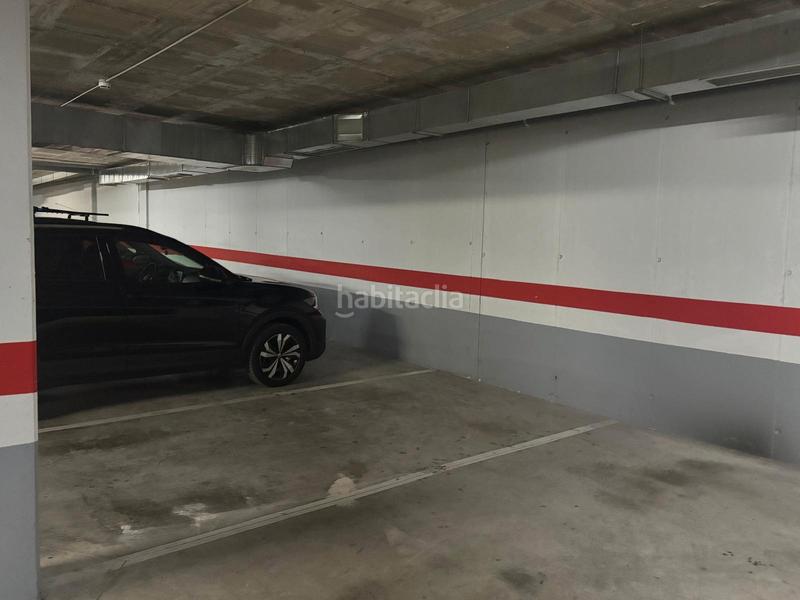 Foto 50dbfc4a-0eee-46a4-84e1-1df78075f383. Aparcament cotxe a Centro Mutxamel