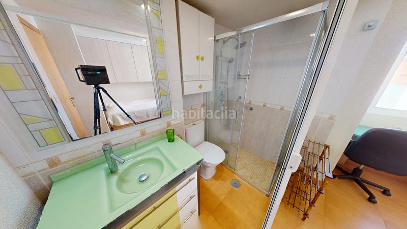 Foto 23a368b4-f8f1-4e58-9a95-2bb80fad008f. Piso nuda propiedad en Centro San Juan de Alicante