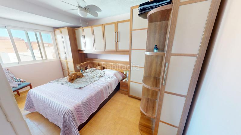 Foto c5a6ebeb-3be7-4087-a0de-b4691ee2ed33. Piso nuda propiedad en Centro San Juan de Alicante