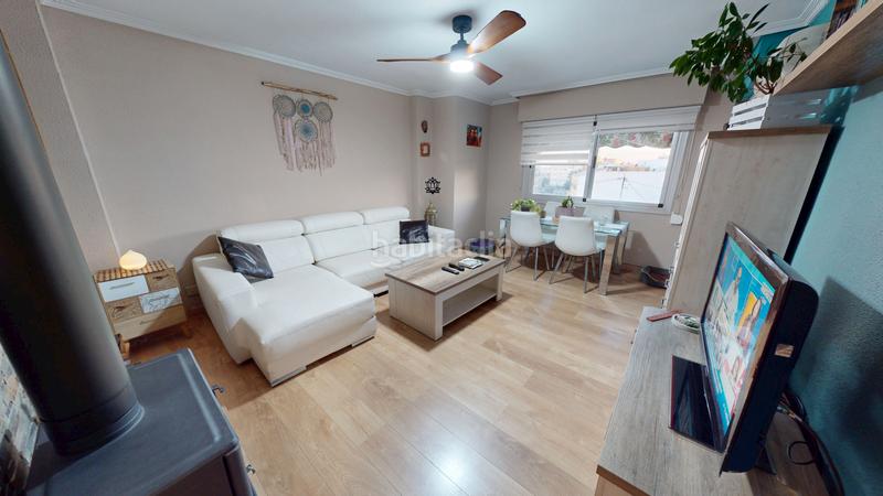 Foto f8dfb3dc-f972-4bb6-bff2-02bf2695b37f. Piso en Centro Mutxamel