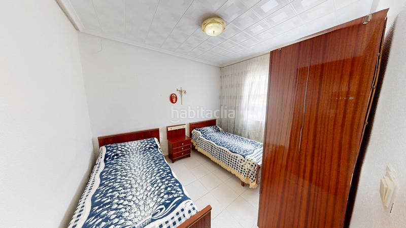 Foto 06ccc728-24a7-4c9d-8311-bf126dc0743d. Casa planta baja de 4 habitaciones toda exterior con patio. en Campello (el)