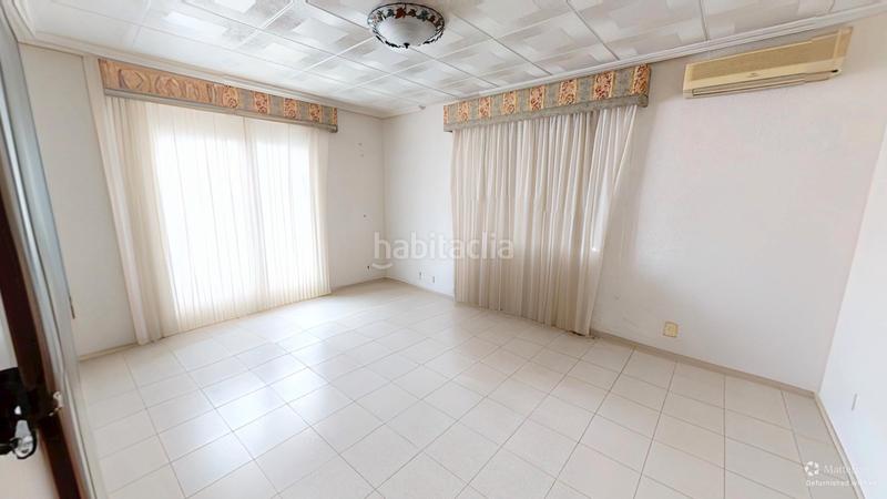 Foto 62ae3767-b3d4-4a02-9008-22647017c45c. Casa planta baja de 4 habitaciones toda exterior con patio. en Campello (el)