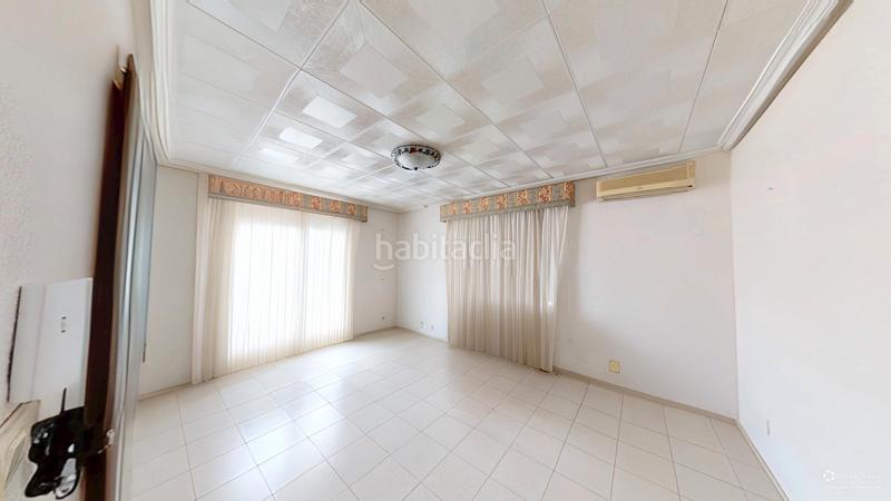 Foto 74a0ca89-ccb7-4ab2-9ada-e45746bfebb9. Casa planta baja de 4 habitaciones toda exterior con patio. en Campello (el)