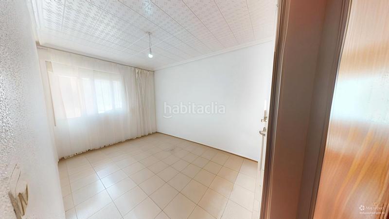 Foto 95f593fe-b1c5-422f-98f5-2ea3ffc0ea6f. Casa planta baja de 4 habitaciones toda exterior con patio. en Campello (el)