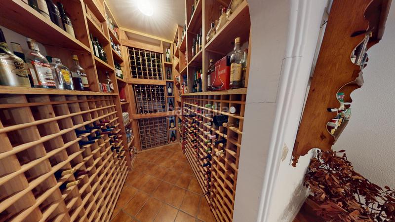 Foto 9d5894a1-42e5-4b61-bc4b-9edea1058b2b. Chalet con camino riscaldamento parcheggio piscina in Campello (el)