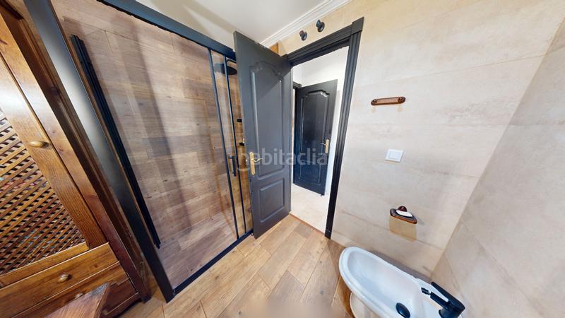 Foto d6f502ee-fa6b-490c-8b66-474bcdda5d2f. Casa adosada en Campello Pueblo Campello (el)