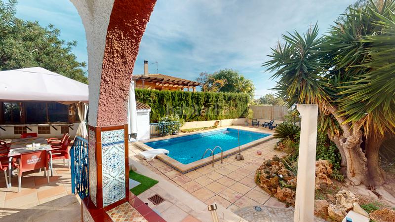 Foto 68895068-dd56-4e1d-bc80-c0d96230a8f0. Chalet mit kamin heizung parking pool in Bellavista-Capiscol-Frank Espinós San Juan de Alicante