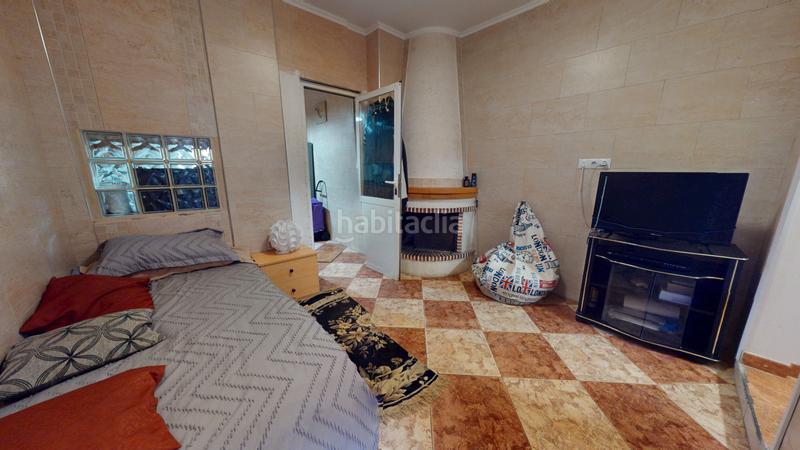 Foto 6d06df6c-7581-42a4-b190-1c01424ccac3. Maison jumelée avec cheminée dans Centro San Juan de Alicante