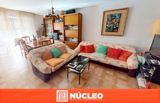 Pis  Carrer de l'alcalde oncina giner. Amplio piso de 4 habitaciones en el corazón de el campello, con