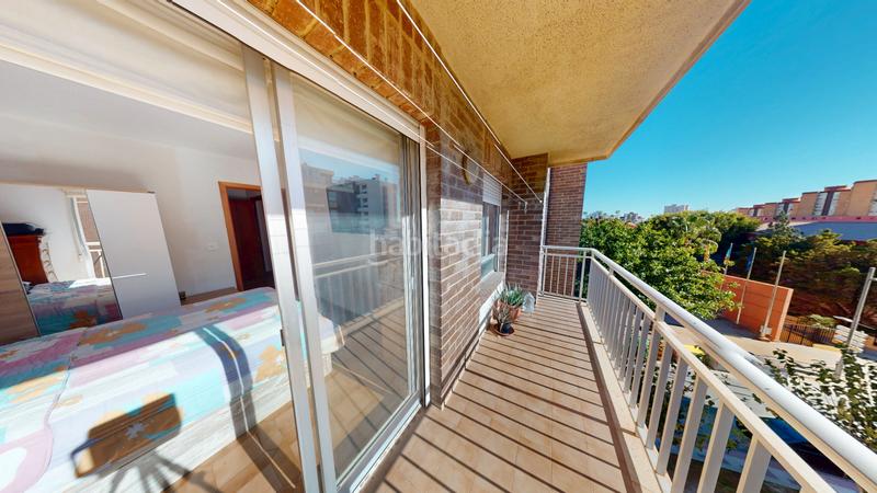 Foto 502cb84d-b1b6-4930-a5dc-f0547e462a6e. Pis amb aparcament a Campello Pueblo Campello (el)