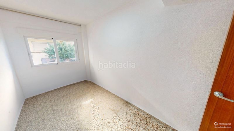 Foto 6bdef4c1-beb8-40f5-b4e9-a6e51472099e. Pis a Campello Playa Campello (el)