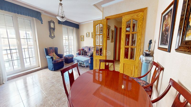 Foto 10ae5a68-4ccf-4a41-acce-46c7c21f4662. Flat with fireplace in Sax