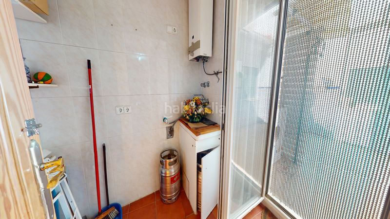 Foto b3da0bdd-d87c-48f3-bf9e-95d84410a603. Flat with fireplace in Sax