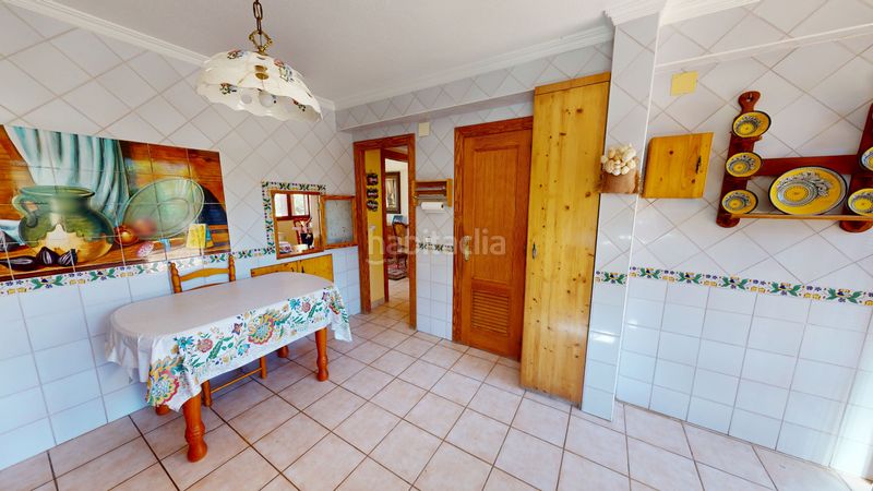 Foto 03609f20-f362-4a59-9b11-cd4307d9bee2. Xalet amb aparcament piscina a Busot