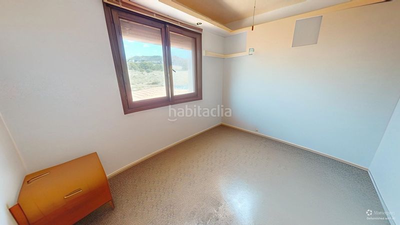 Foto 053a7a00-3e3e-4957-8936-3bcb404099a2. Xalet amb aparcament piscina a Busot