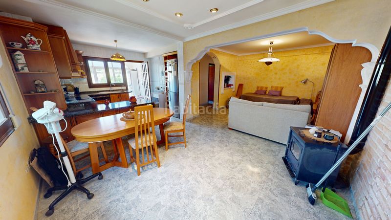 Foto 10a81983-4447-4fa4-80b0-6ca94b4fe77e. Xalet amb aparcament piscina a Busot