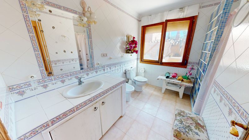 Foto 1982025f-a1b6-4f76-9df6-4649330050d8. Xalet amb aparcament piscina a Busot