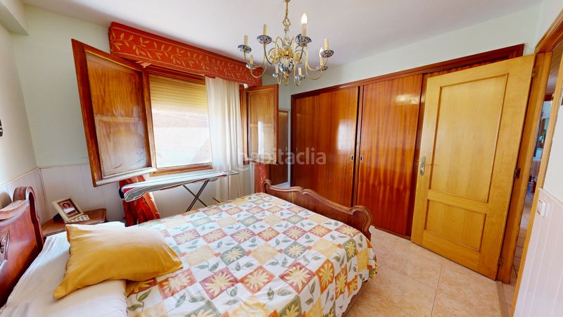 Foto 241daaf9-de02-4ae7-8ea6-5aabefdf33a2. Xalet amb aparcament piscina a Busot