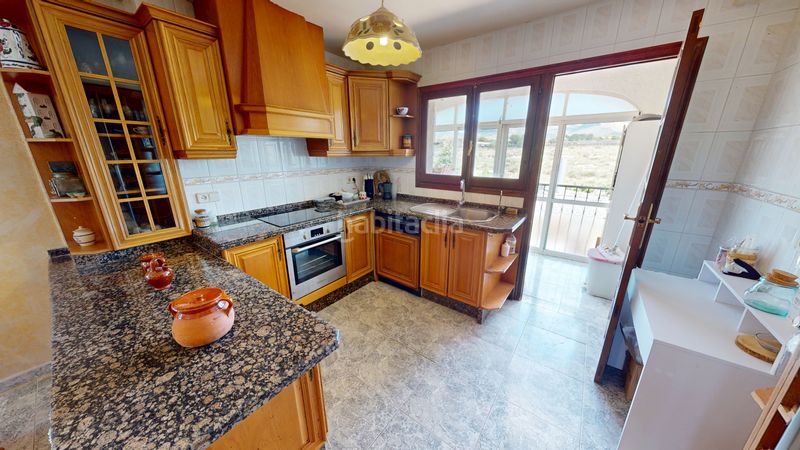 Foto 2afb016d-6358-443e-8f5f-868a752fa2c6. Xalet amb aparcament piscina a Busot