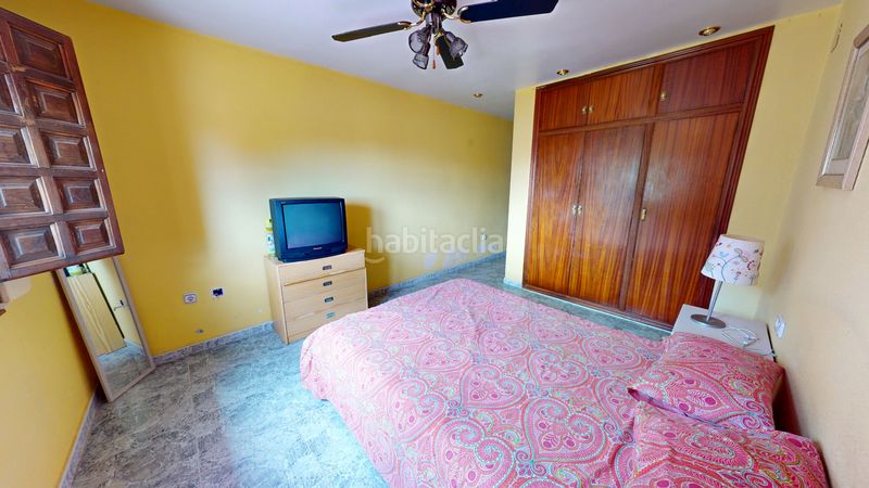 Foto 2c24708d-cd59-4344-8d35-9413a87ca987. Xalet amb aparcament piscina a Busot