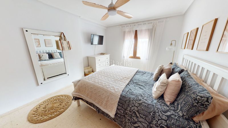 Foto 4c1b69a2-4eb1-40d7-9197-8e60407a53bd. Xalet amb aparcament piscina a Busot