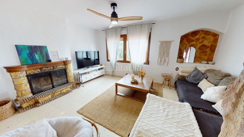 Foto 7f6a6c8c-8456-41ac-8f1b-3f558df0a54f. Xalet amb aparcament piscina a Busot