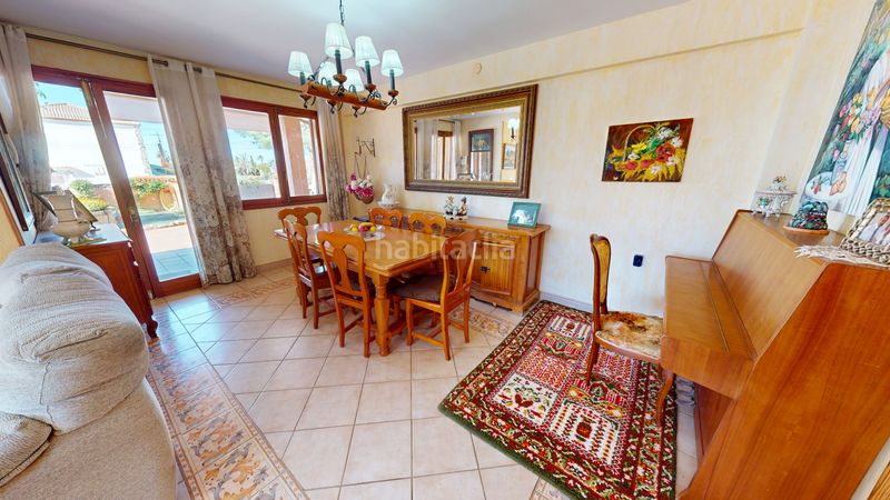 Foto 9542f9fd-216a-4d0f-a5b6-7c664d8643b3. Xalet amb aparcament piscina a Busot