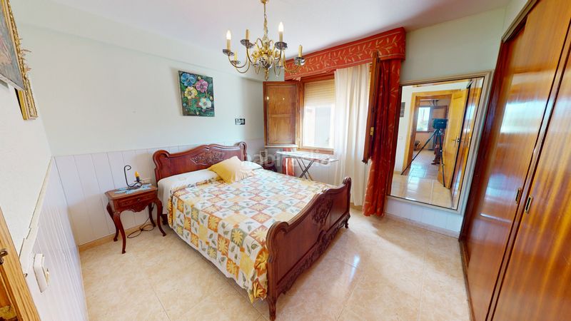 Foto a732f156-61e2-45d3-b372-a152cfb53b5b. Xalet amb aparcament piscina a Busot