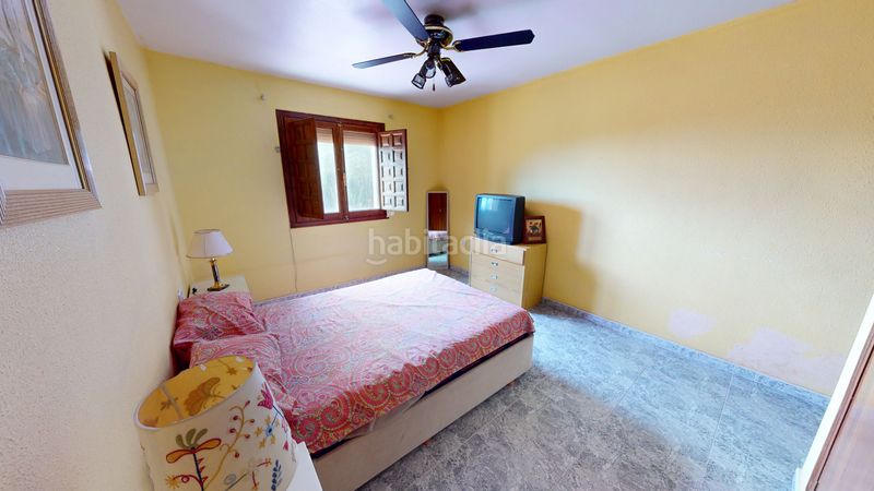 Foto c55b2180-03b6-44c1-9a6c-73d3d6f953e6. Xalet amb aparcament piscina a Busot