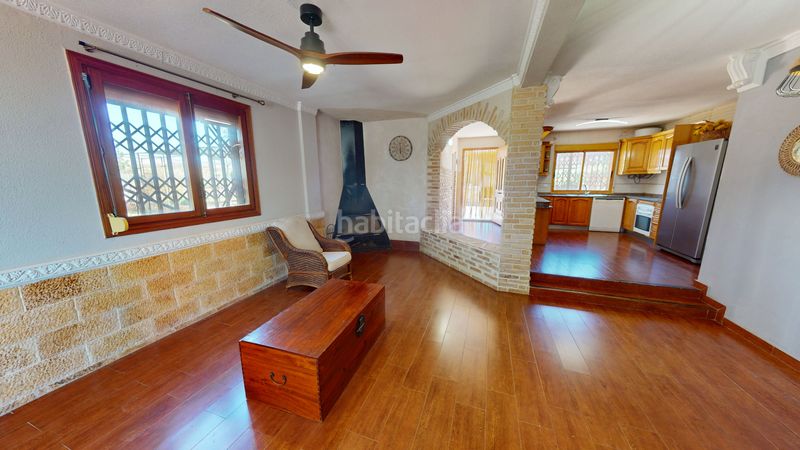 Foto ccecec74-a913-4c22-b91d-d08bce093daa. Xalet amb aparcament piscina a Busot