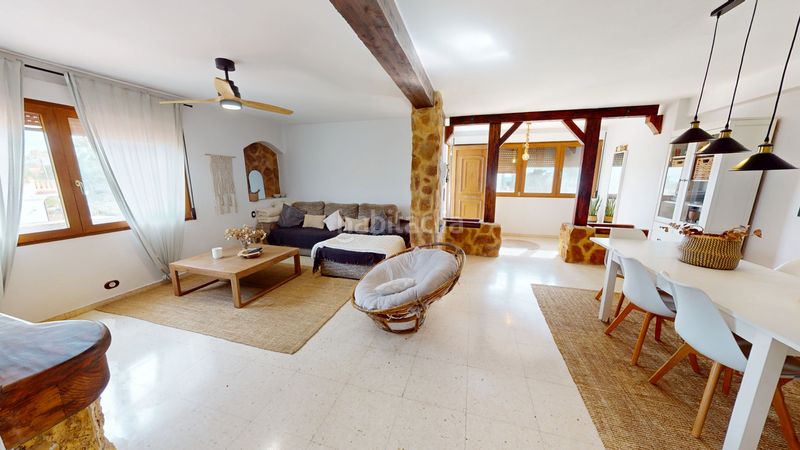 Foto e1c2dd14-c310-4d54-a5b2-2a59ed2dbe0c. Xalet amb aparcament piscina a Busot