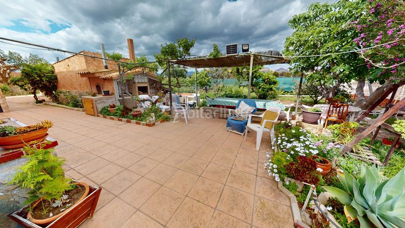 Foto f9c6b359-d817-40a9-b291-c6466be12bc2. Xalet amb aparcament piscina a Busot