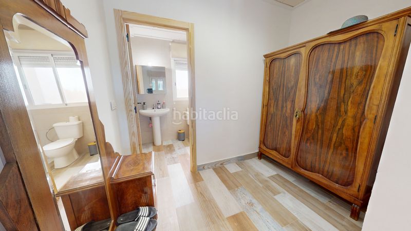 Foto c1bfb0cb-0ef2-4941-be49-7fb1cd41c980. Xalet amb xemeneia aparcament a Partidas Norte Villena