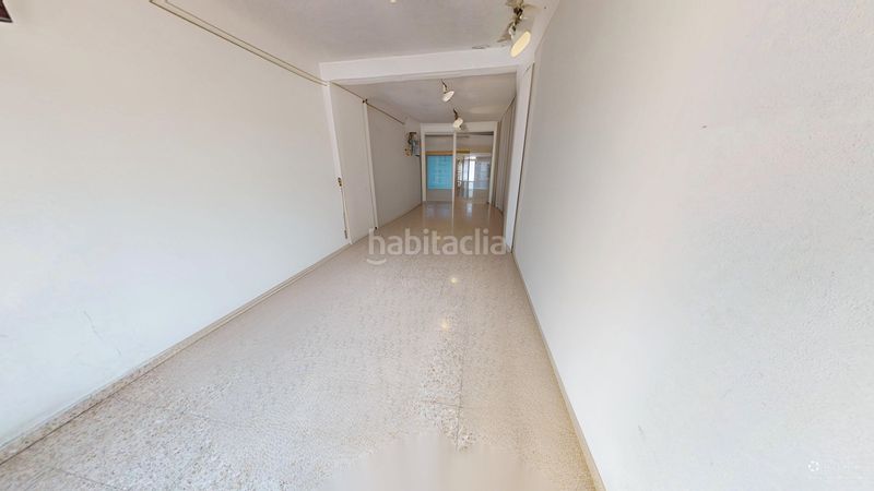 Foto 1af1d266-fc8f-4ab4-b26a-aea254692e21. Local comercial a Campello Playa Campello (el)