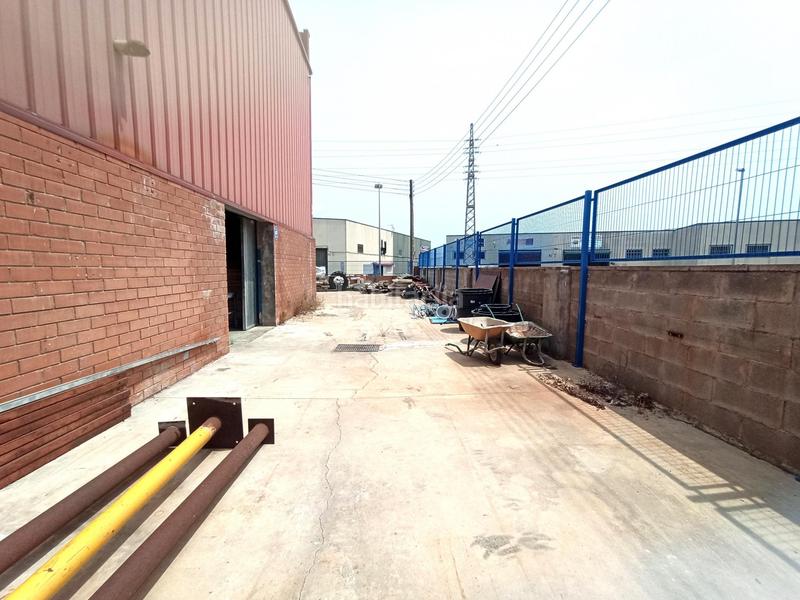 Foto ccf1477d-b5a2-4647-8b6a-873edc216d9e. Nau industrial a Torreforta Tarragona