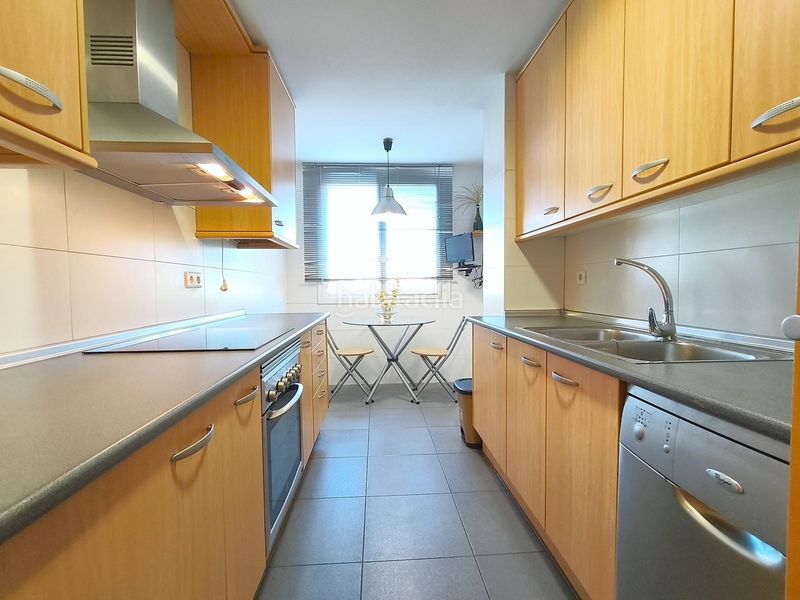 Foto 8a428e96-f0c3-4d21-af8a-552e0472c3e0. Flat with heating parking in Llevant Reus