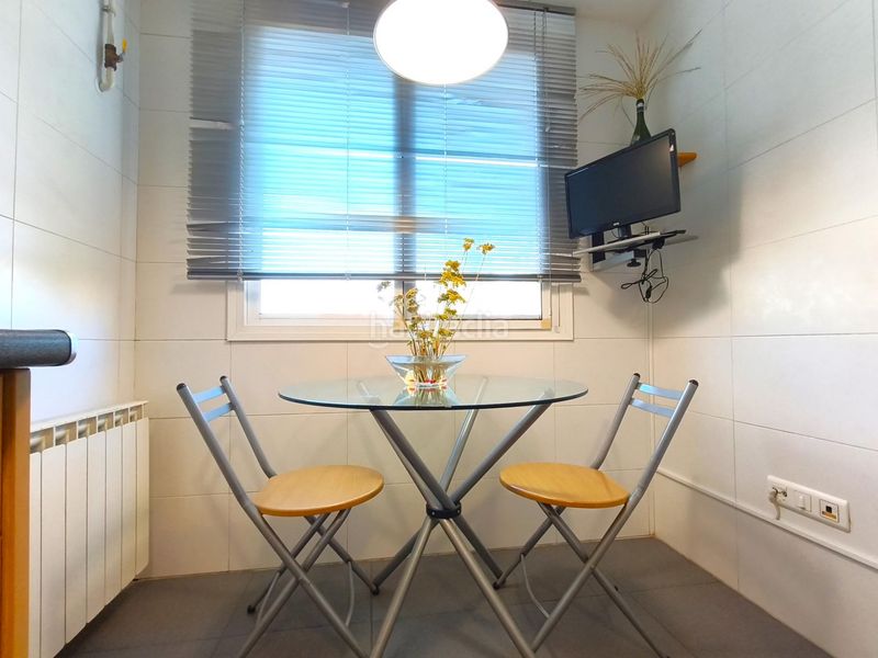 Foto b3b856c8-d89e-4a02-bc7c-00c4bb7b726e. Flat with heating parking in Llevant Reus