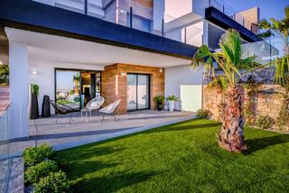 Apartament en Centro. Apartamento moderno de nueva construccin con vistas al mar en b