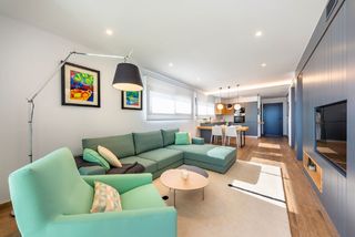 Apartamento en Centro. Apartamento de nueva construcci�n con vistas al mar en benitache