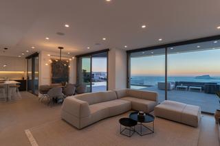 Chalet en Cumbre del Sol. Villa key ready con vistas al mar en benitachell. costa blanca
