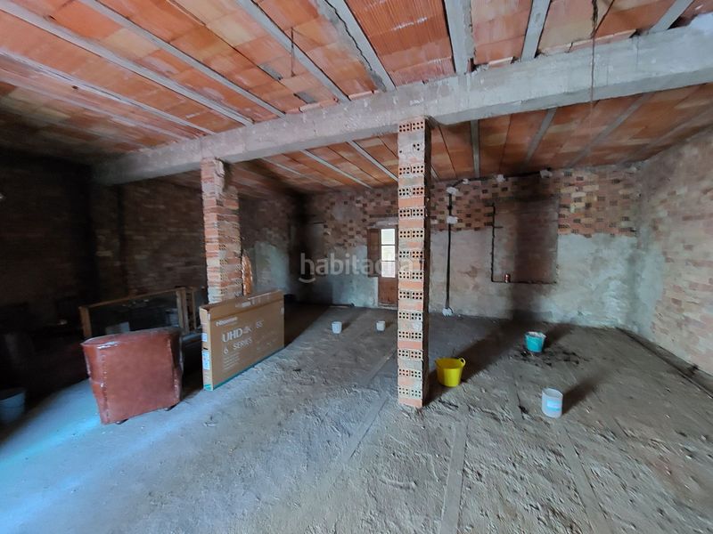 Foto 6ea96166-ef04-4d78-8e98-a34d36762d6e. Casa aparellada a Ondara