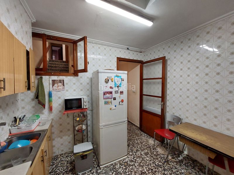 Foto 120315d4-9d4f-4eae-bf22-ffeeb63d93a1. Casa  de pueblo céntrica de 2 plantas con elevador . costa blanca en Ondara