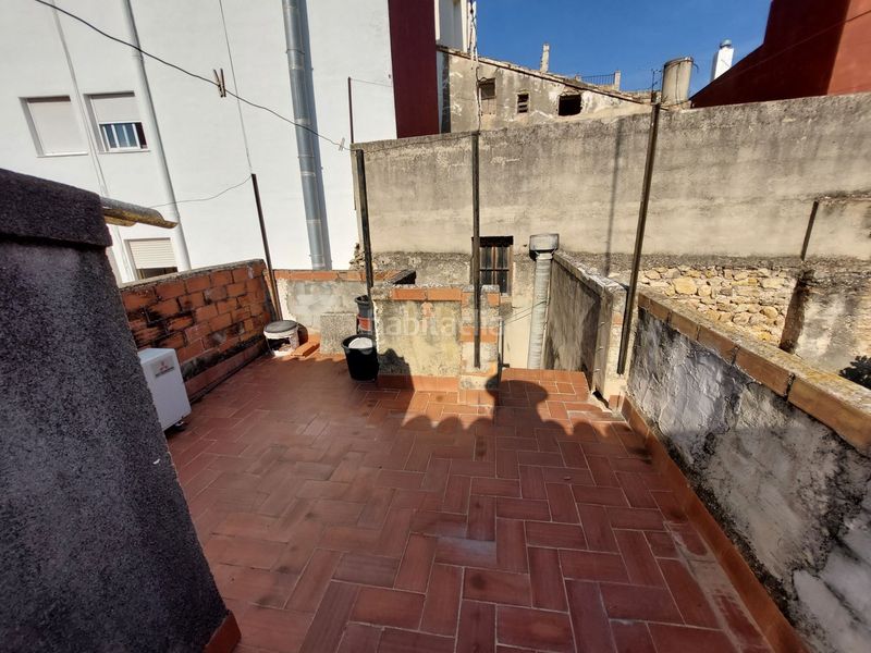 Foto 4e98042b-3323-4acf-a555-8c6a265229eb. Casa  de pueblo céntrica de 2 plantas con elevador . costa blanca en Ondara