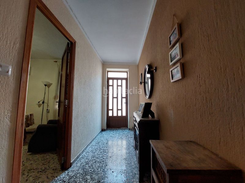 Foto f39c8021-a754-4efe-926e-192f57f41fb2. Casa  de pueblo céntrica de 2 plantas con elevador . costa blanca en Ondara
