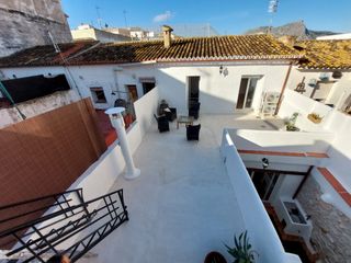 Casa adossada a Ondara. Casa de pueblo céntrica totalmente reformada en ondara. costa bl